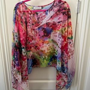 Askari bright colored top